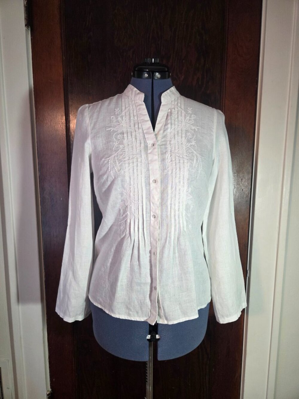 Ecologie White Linen Embroidered Pintuck Button Down Long Sleeve Shirt